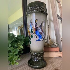 Bayern Handarbeit Hand Painted Vase. Bayern Ceramic Germany VINTAGE COLLECTIBLE